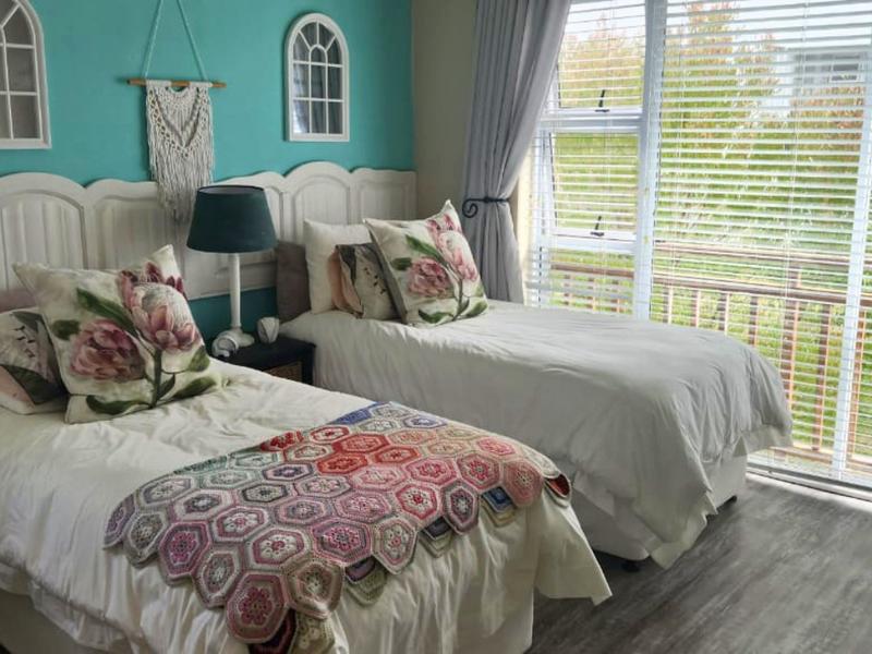 4 Bedroom Property for Sale in Pinnacle Point Golf Estate Western Cape